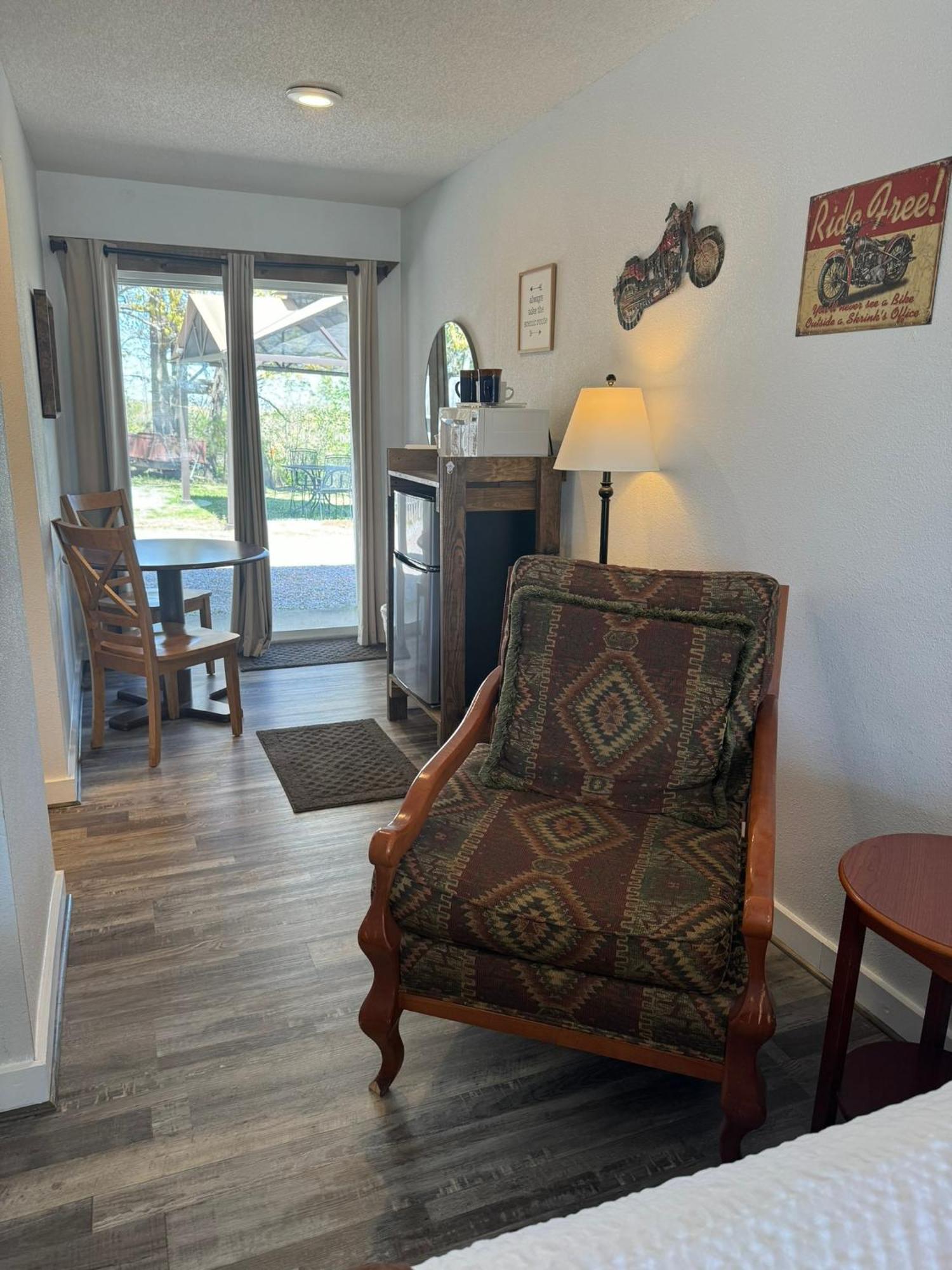 Mountain View Guest Motel 外观 照片